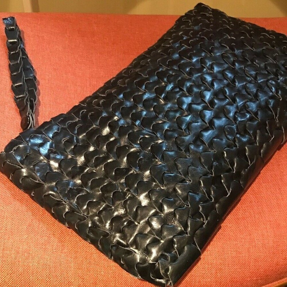 ​Vintage ​Black Leather Woven Wristlet Clutch Bag - Picture 4 of 8